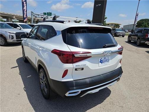 2023 Kia Seltos S
