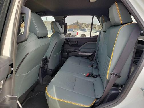 2026 Toyota 4Runner TRAILHUNTER