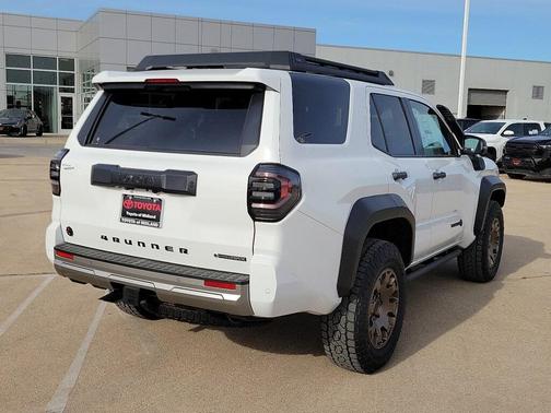 2026 Toyota 4Runner TRAILHUNTER