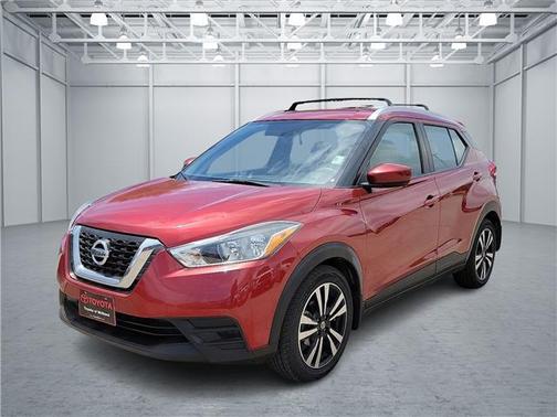 Cayenne Red 2019 Nissan Kicks SV