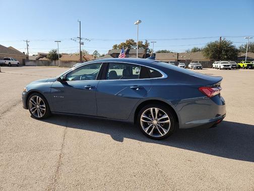 2024 Chevrolet Malibu 2LT