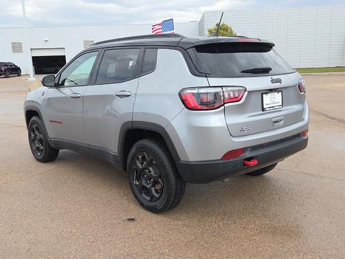 2023 Jeep Compass Trailhawk