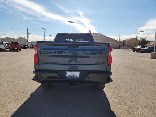 2024 Chevrolet Silverado 1500 ZR2