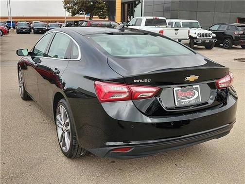 2024 Chevrolet Malibu 2LT