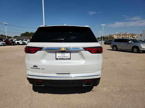 2022 Chevrolet Traverse High Country