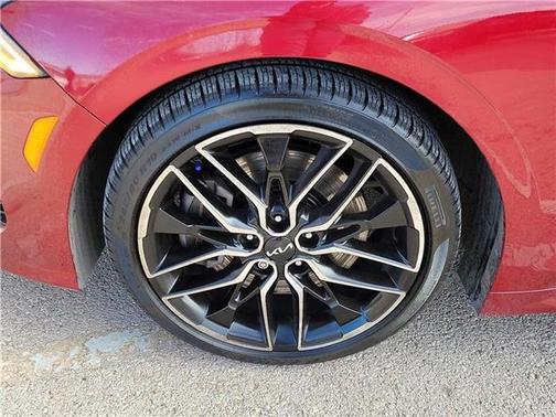 2024 Kia K5 GT