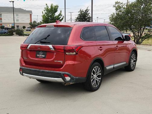 2018 Mitsubishi Outlander SE