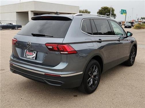 2024 Volkswagen Tiguan 2.0T SE