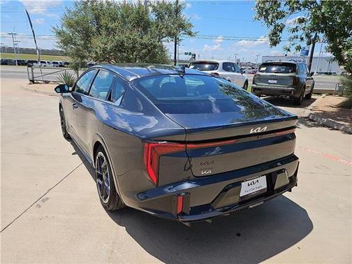 2025 Kia K4 GT-Line