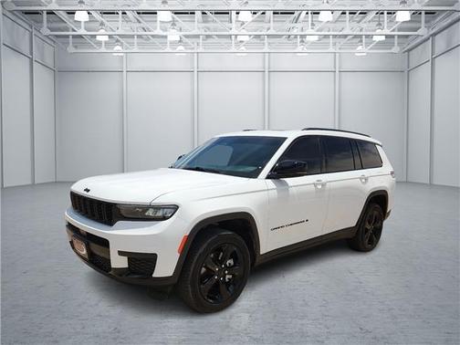Bright White Clearcoat 2025 Jeep Grand Cherokee L Laredo