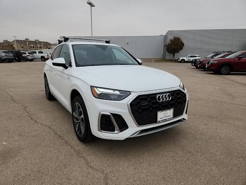 2023 Audi Q5 45 S line quattro Premium