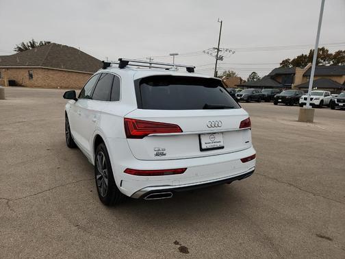 2023 Audi Q5 45 S line quattro Premium