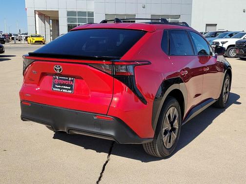 2026 Toyota bZ XLE PLUS