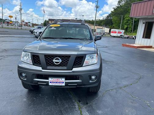2016 Nissan Frontier SV