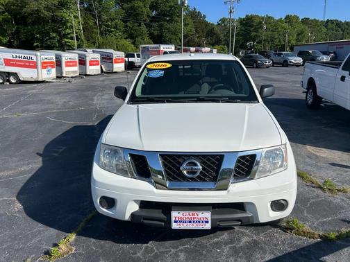 Glacier White 2016 Nissan Frontier SV