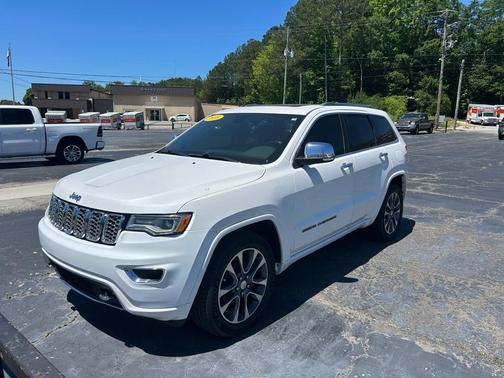 White 2018 Jeep Grand Cherokee Overland