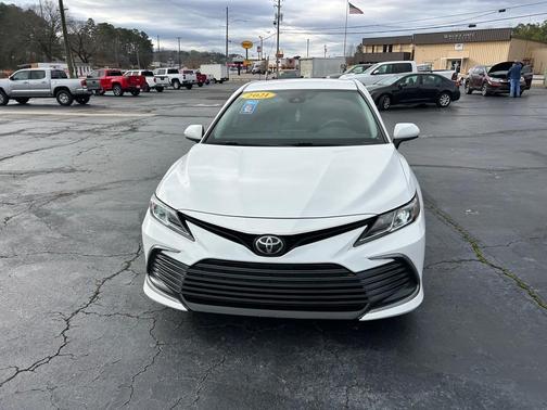 2021 Toyota Camry LE