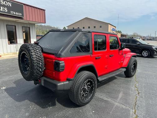 2019 Jeep Wrangler Unlimited Sahara
