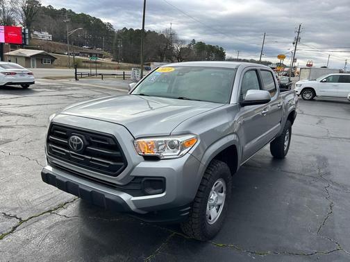 2019 Toyota Tacoma SR