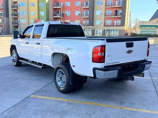 White 2011 Chevrolet Silverado 3500 LT