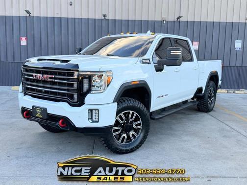 White 2020 GMC Sierra 2500 AT4