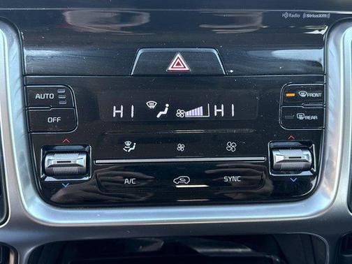 2022 Kia Sorento S