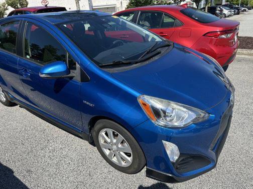 2017 Toyota Prius c Three