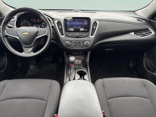 2023 Chevrolet Malibu FWD RS