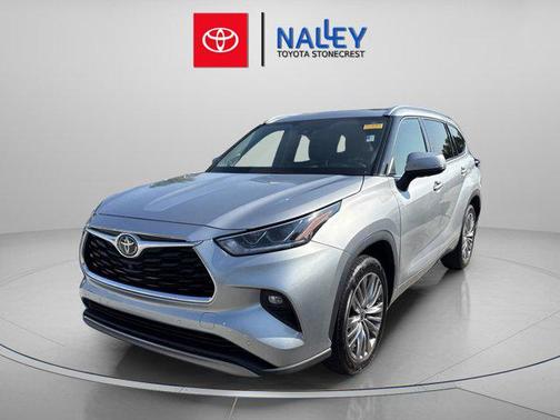2022 Toyota Highlander Platinum
