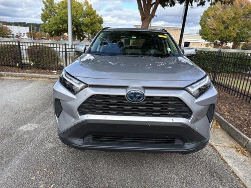 2023 Toyota RAV4 Hybrid XLE