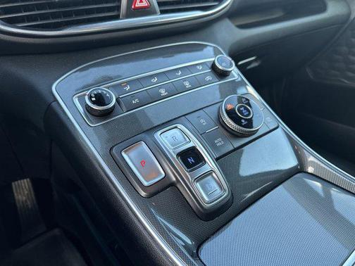 2021 Hyundai SANTA FE SE
