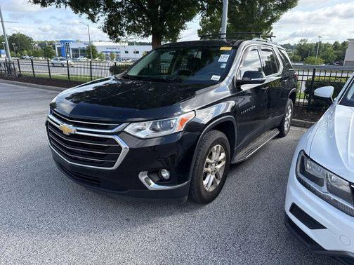2020 Chevrolet Traverse LT Cloth