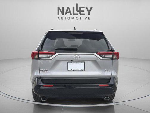 2025 Toyota RAV4 Hybrid SE