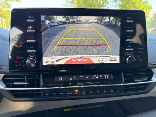 2023 Toyota Sienna Limited 7-Passenger