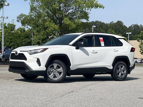 2025 Toyota RAV4 Hybrid LE