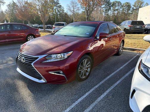 2016 Lexus ES 300h Base