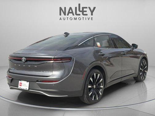 2024 Toyota Crown Platinum