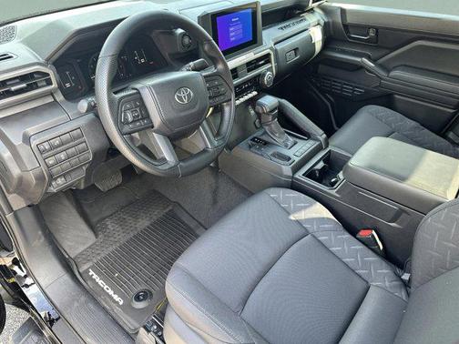 2025 Toyota Tacoma SR