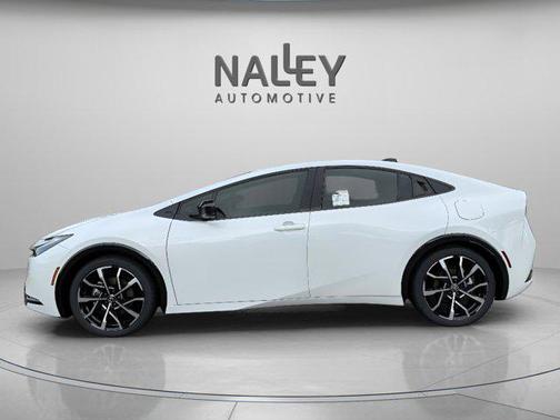 2025 Toyota Prius Plug-In Hybrid XSE