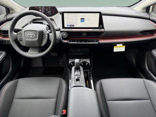 2025 Toyota Prius Plug-In Hybrid XSE