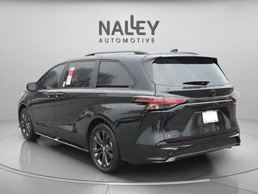 2026 Toyota Sienna XSE 7 Passenger