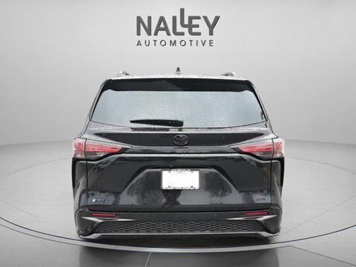 2026 Toyota Sienna XSE 7 Passenger