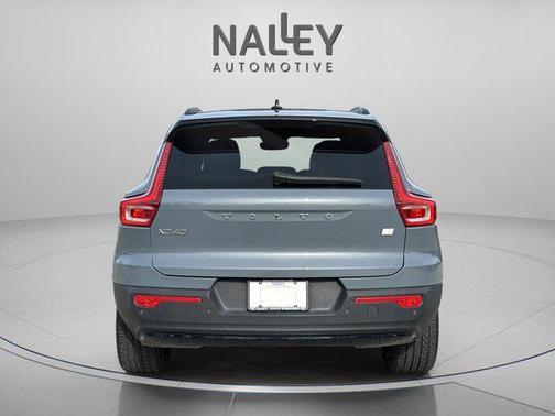 2021 Volvo XC40 Recharge Pure Electric P8