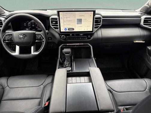 2025 Toyota Tundra Platinum
