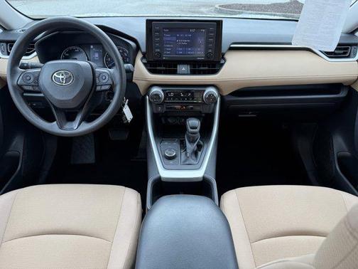 2022 Toyota RAV4 Hybrid LE