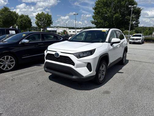 2022 Toyota RAV4 Hybrid LE