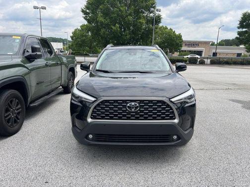 2022 Toyota Corolla Cross XLE