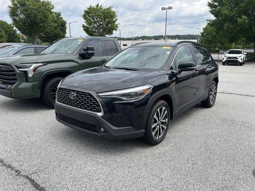 2022 Toyota Corolla Cross XLE