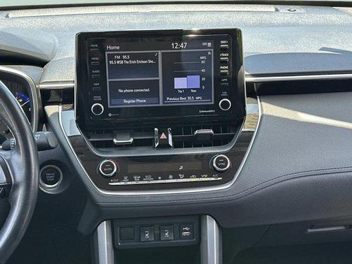 2022 Toyota Corolla Cross XLE