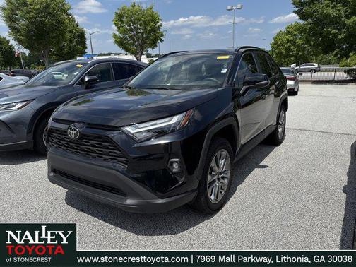 2023 Toyota RAV4 XLE Premium
